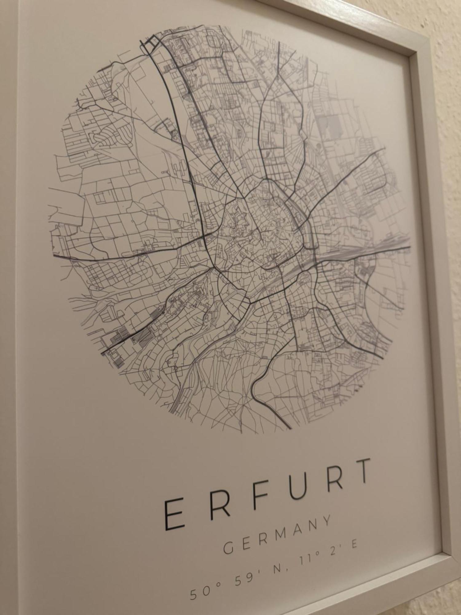 Ferienwohnung Schildblick Modernes Apartment Direkt In Der Altstadt Von Erfurt Nahe Der Kraemerbruecke - Beste Innenstadtlage Exteriör bild